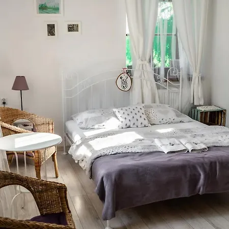 Stacja Kasina Apartment Kasina Wielka